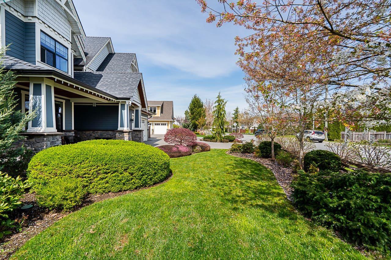4943 215 Street, Langley, British Columbia  V3A 2M1 - Photo 3 - R2997695