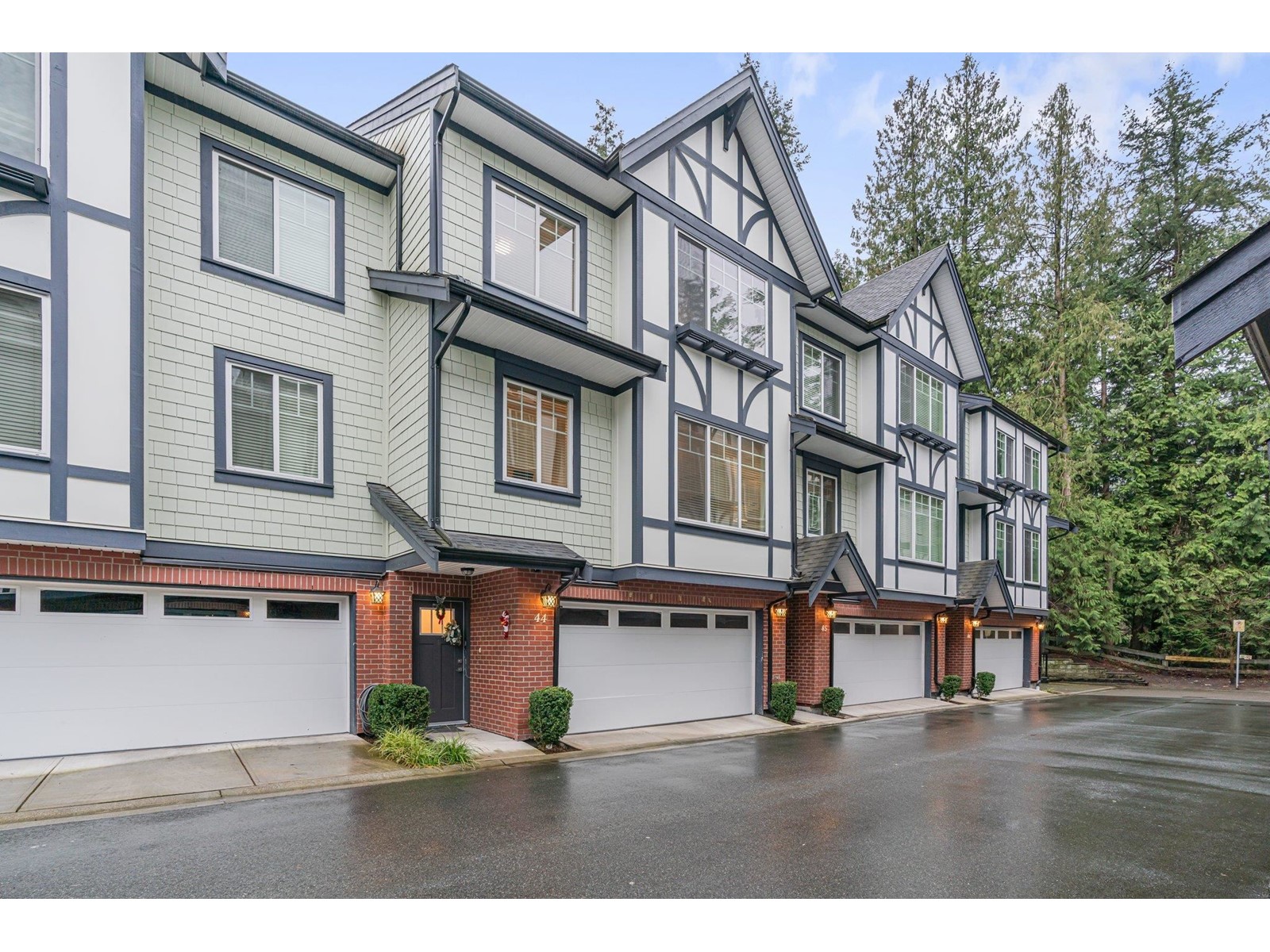 Property at 44 11188 72 AVENUE image 2