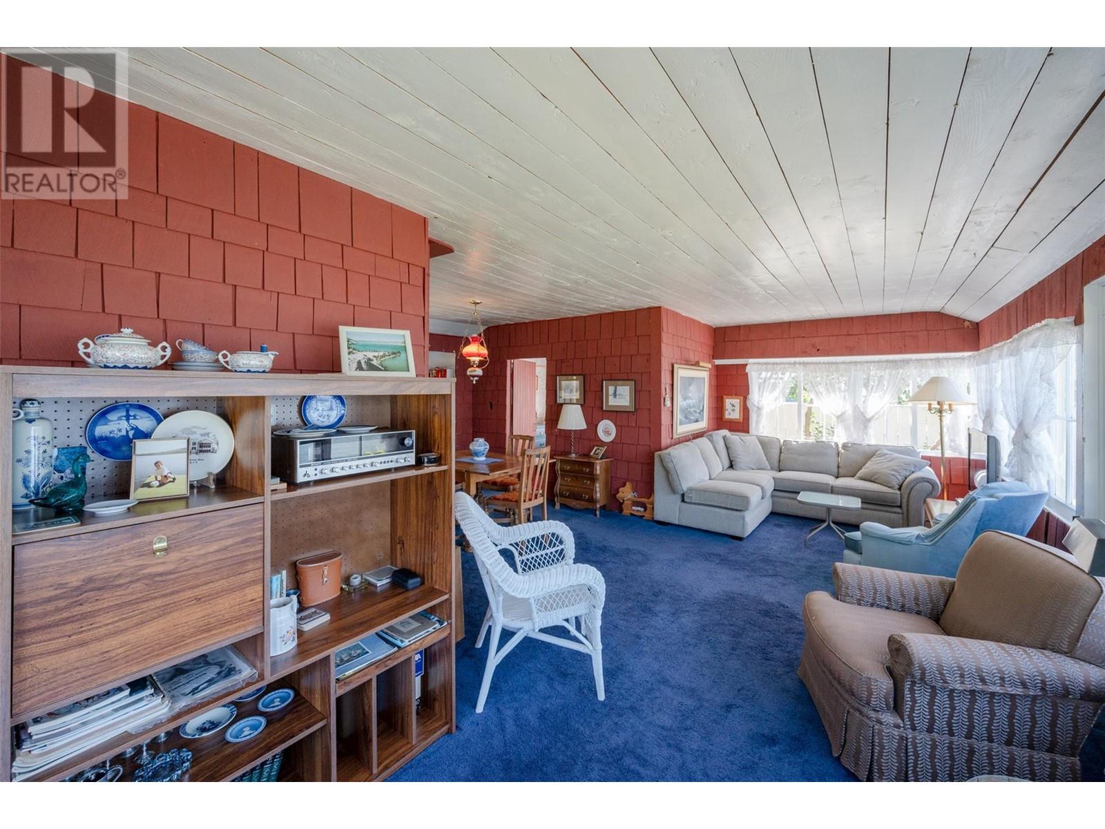 19235 Lakeshore Drive N, Summerland, British Columbia  V0H 1Z6 - Photo 13 - 10346325