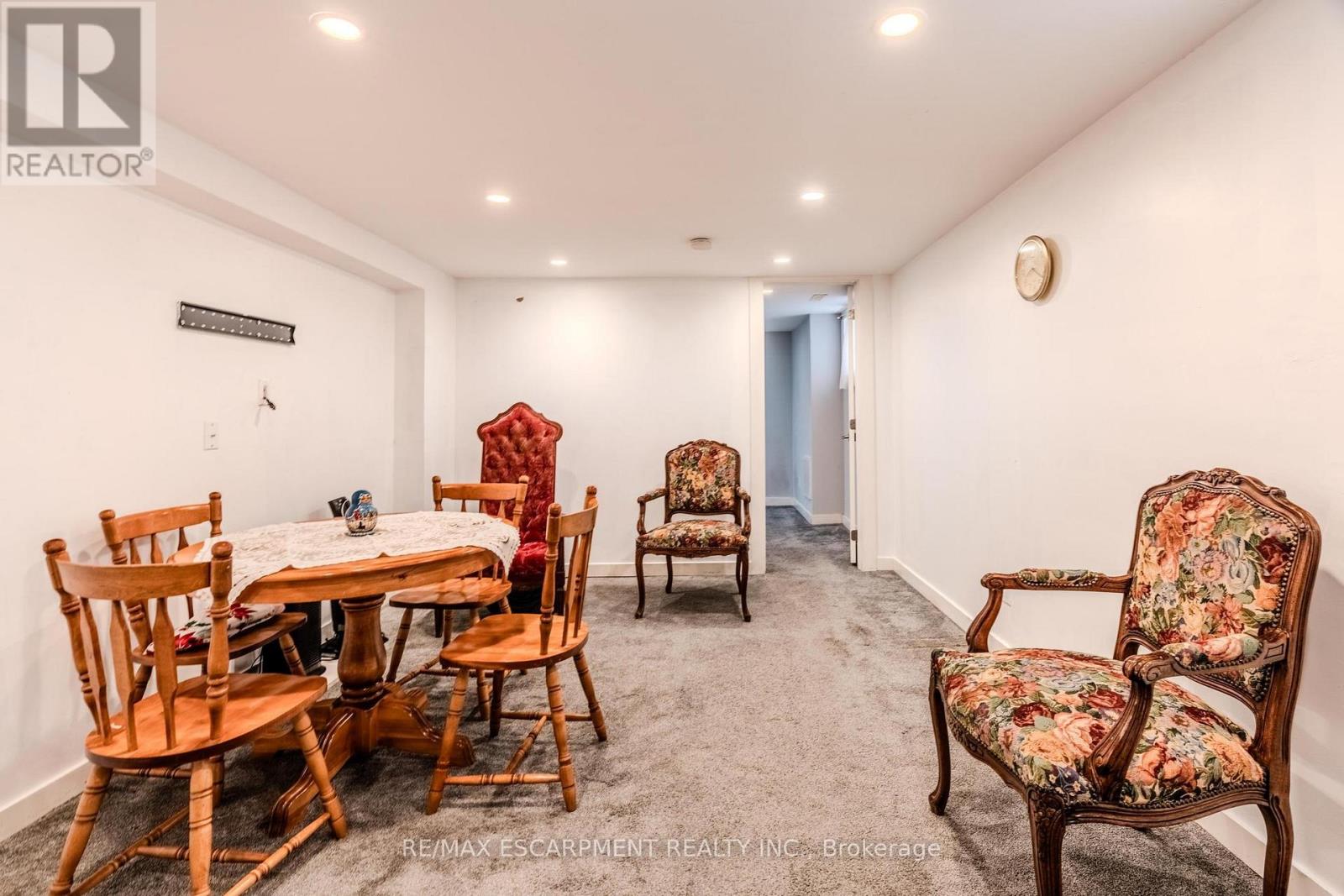 33 Brucedale Avenue E, Hamilton, Ontario  L9A 1N1 - Photo 18 - X12124305