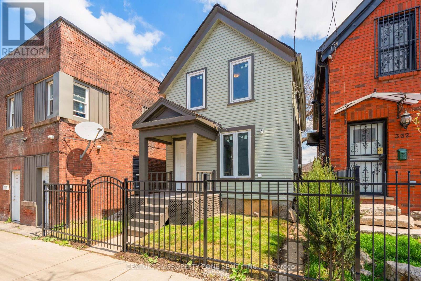 334 Gage Avenue N, Hamilton, Ontario  L8L 7A7 - Photo 3 - X12124322