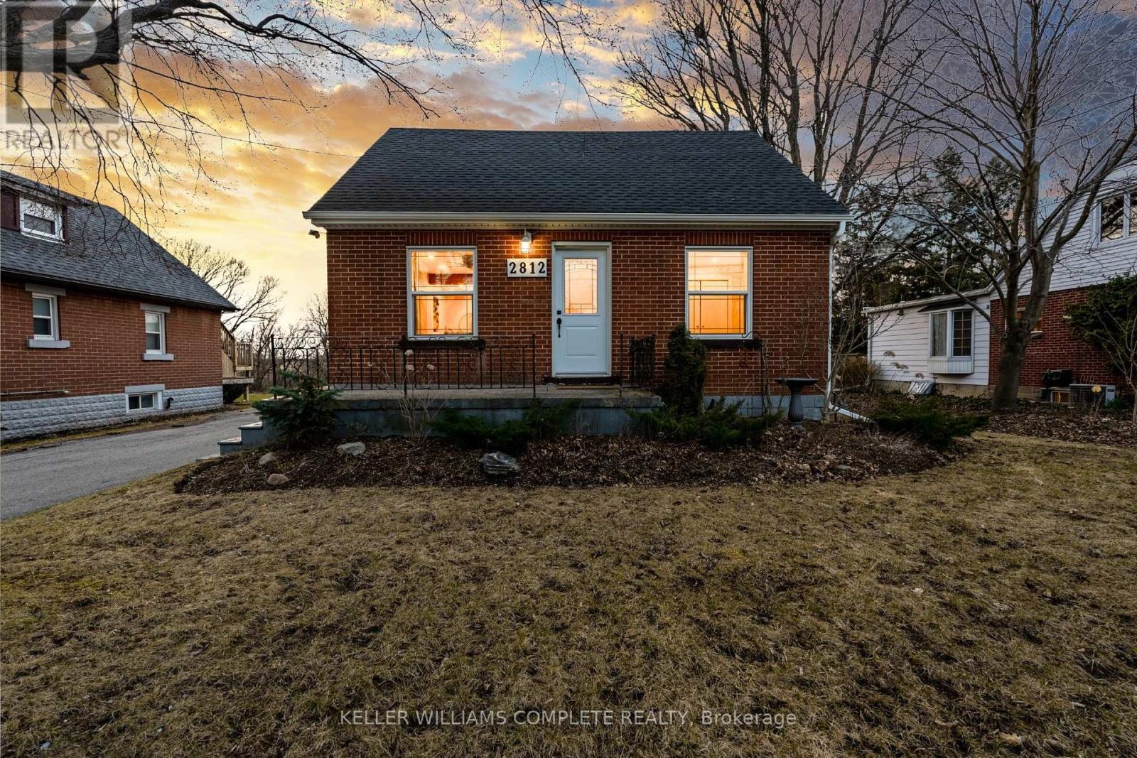 2812 Upper James Street, Hamilton, Ontario  L0R 1W0 - Photo 3 - X12124420