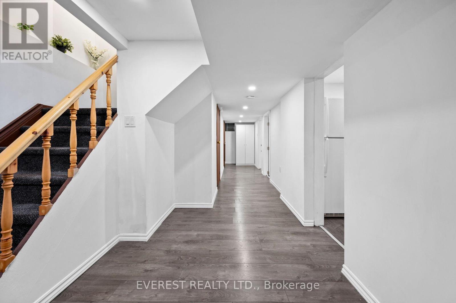 41 Juniper Drive, Hamilton, Ontario  L8E 4C7 - Photo 30 - X12124467