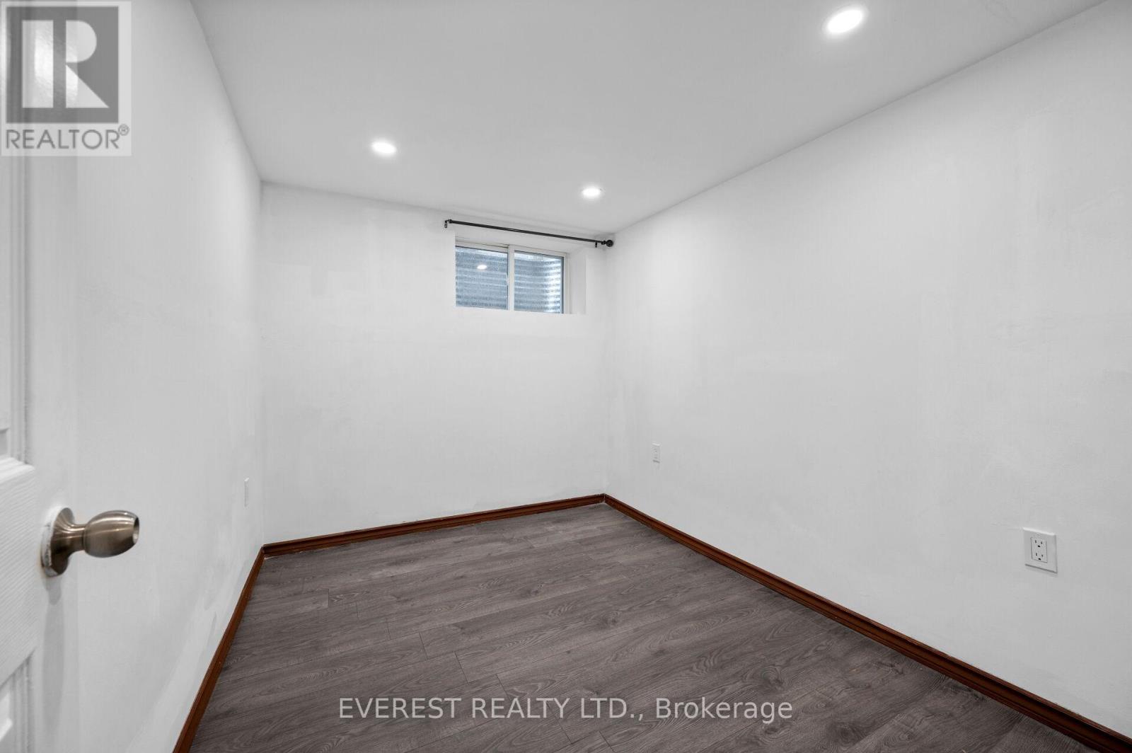 41 Juniper Drive, Hamilton, Ontario  L8E 4C7 - Photo 33 - X12124467