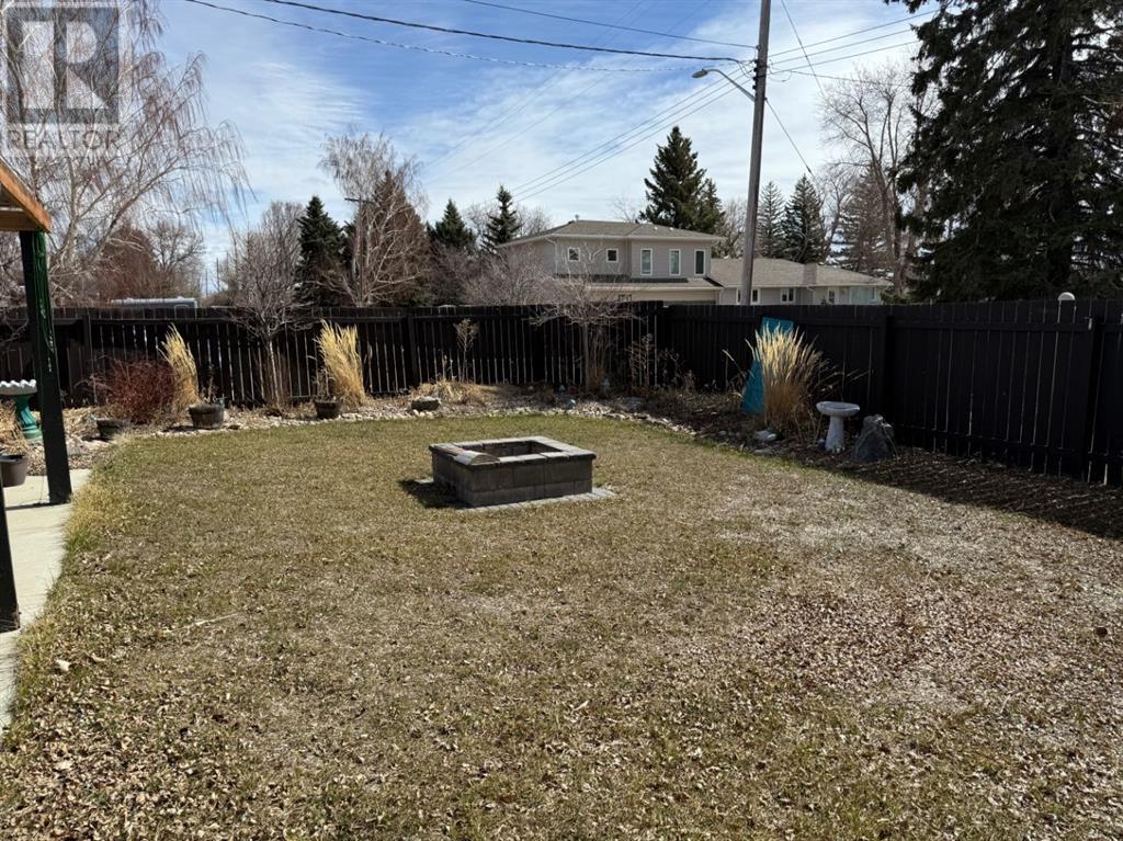305 3 Street Ne, Milk River, Alberta  T0K 1M0 - Photo 25 - A2205234