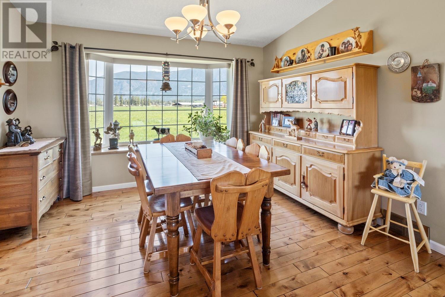 2372 20th Street, Creston, British Columbia  V0B 1G2 - Photo 9 - 10346149