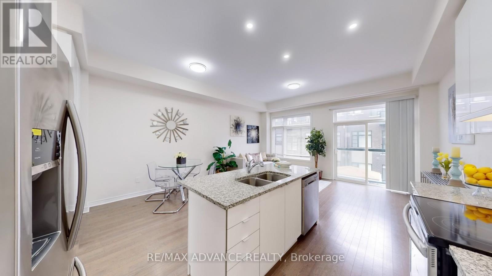 59 Lebovic Campus Drive, Vaughan, Ontario  L6A 4J4 - Photo 15 - N12059010