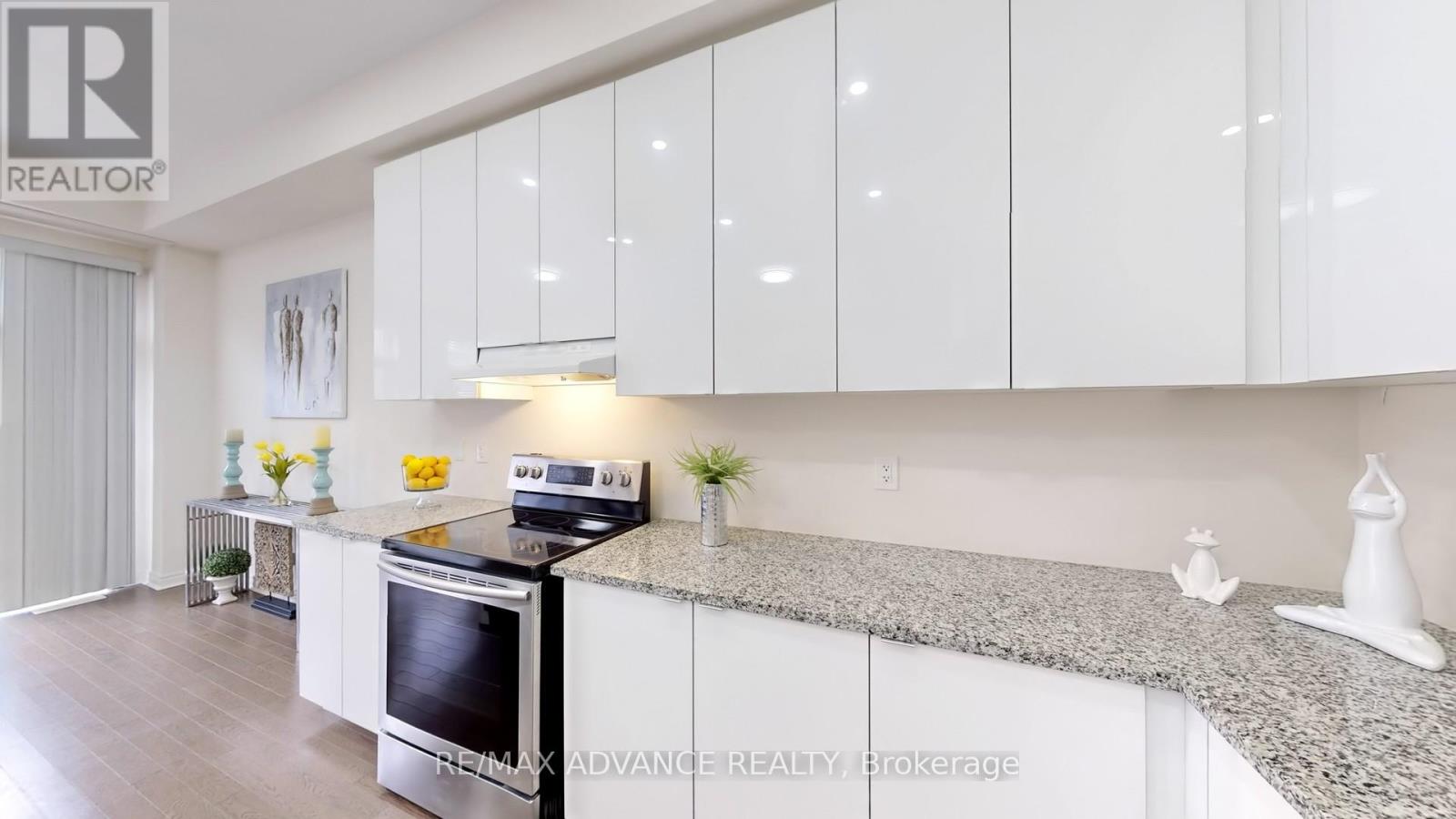 59 Lebovic Campus Drive, Vaughan, Ontario  L6A 4J4 - Photo 14 - N12059010