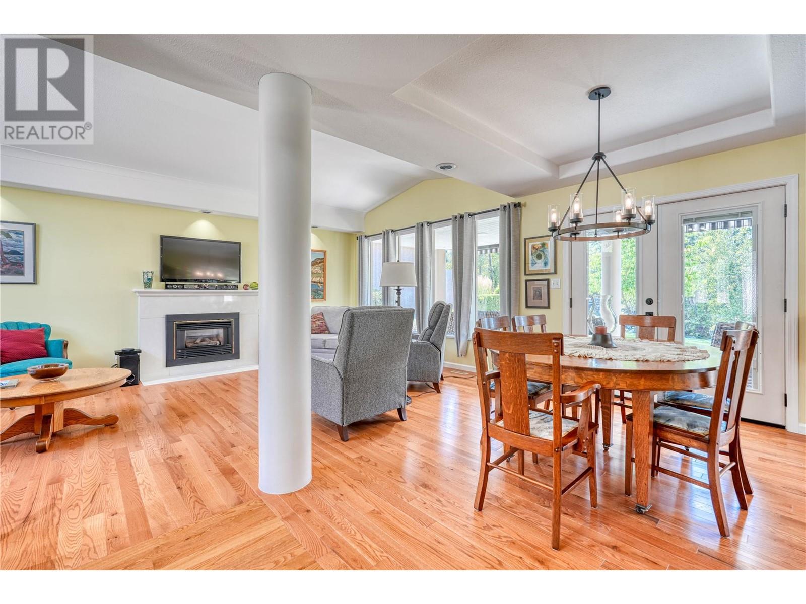 Property at 102 Forestbrook Place Unit# 138 image 4