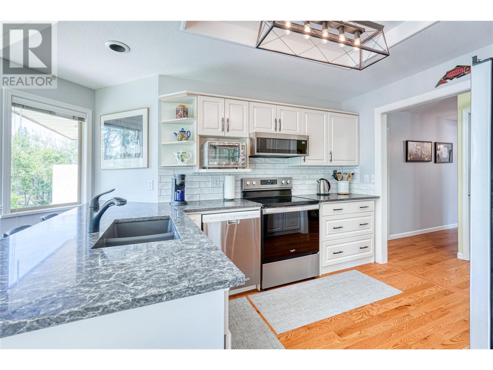 Property at 102 Forestbrook Place Unit# 138 image 5