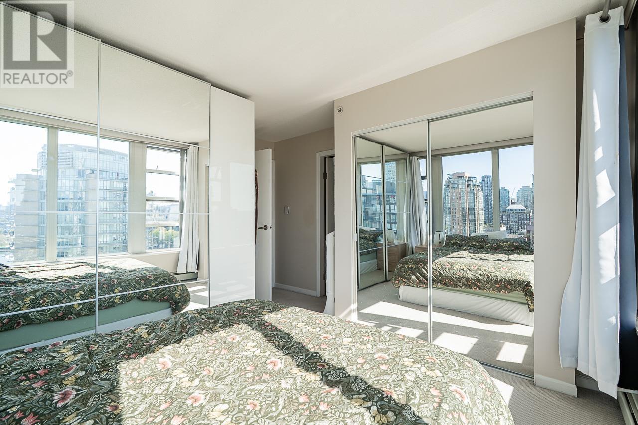 2005 1228 Marinaside Crescent, Vancouver, British Columbia  V6Z 2W4 - Photo 25 - R2997909