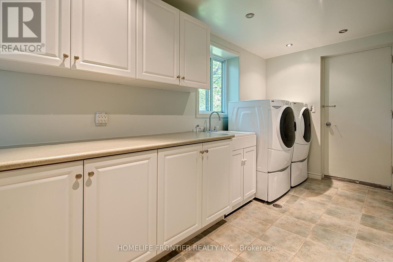 541 Rouge Hills Drive, Toronto, Ontario  M1C 2Z9 - Photo 17 - E12078974