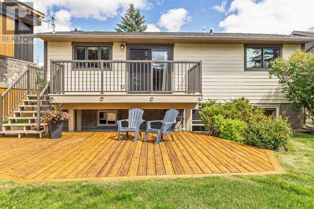 949 13th Street, Canmore, Alberta  T1W 1W4 - Photo 38 - A2189041