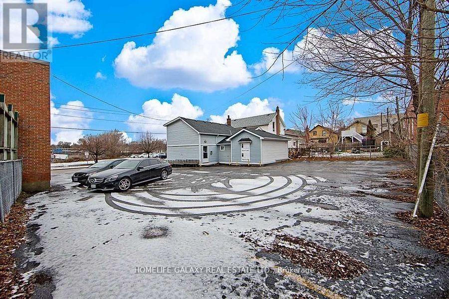 Front - 43 Mcmillan Street, Oshawa, Ontario  L1G 3Z5 - Photo 14 - E12122080