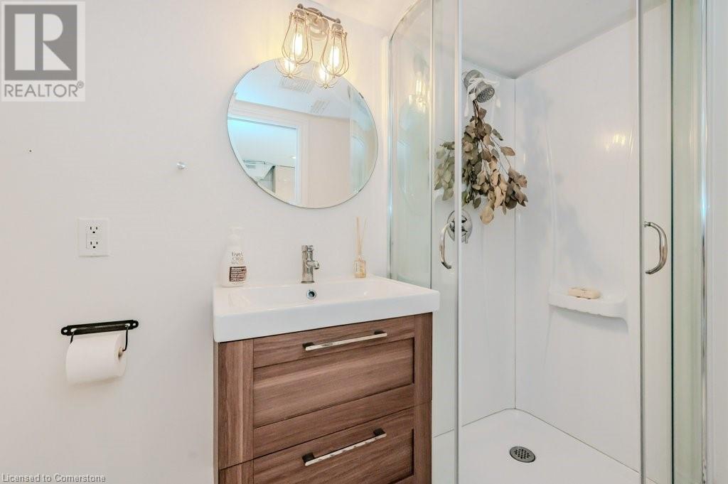 216 Rodney Street, Waterloo, Ontario  N2J 1G5 - Photo 37 - 40724339
