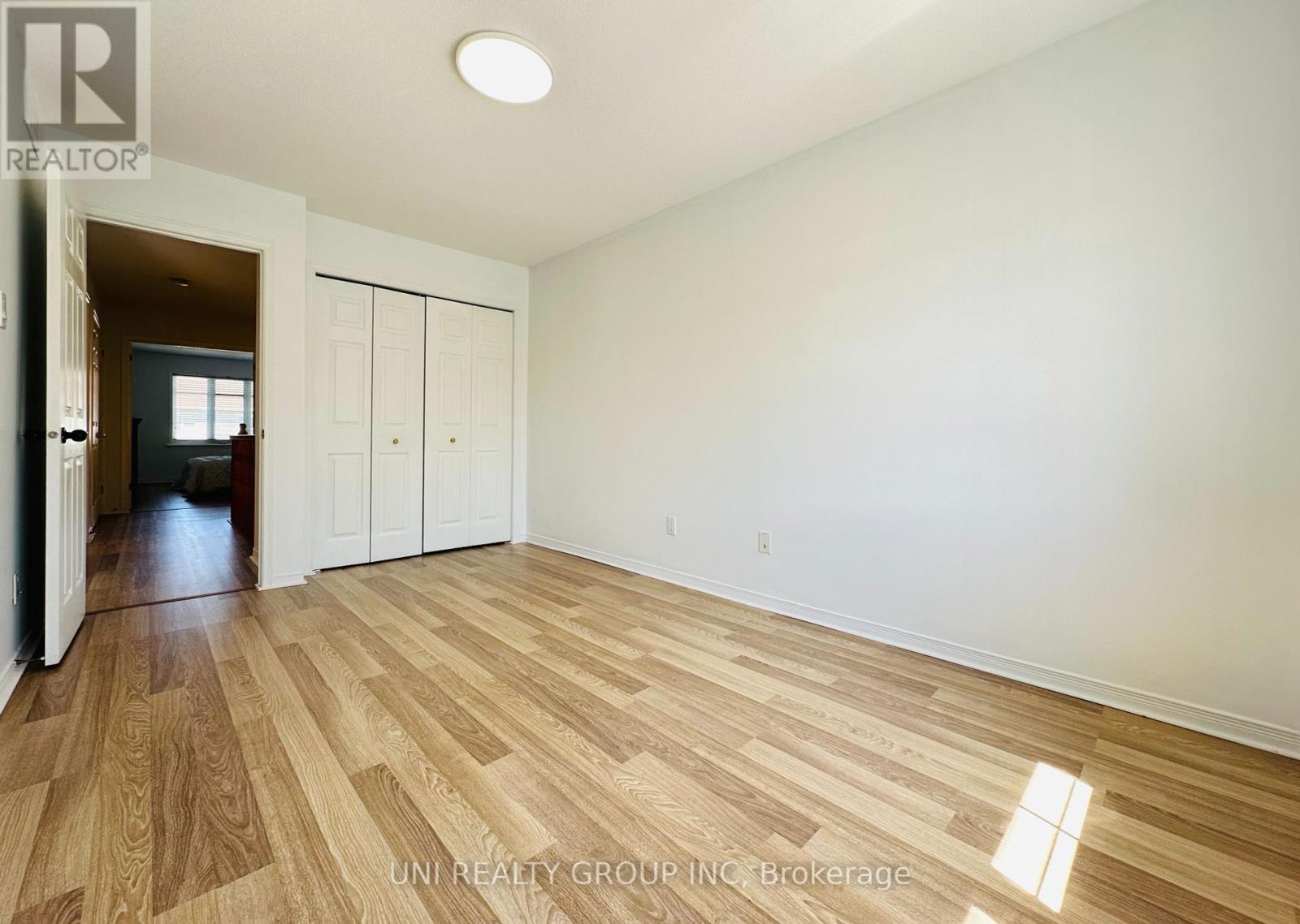 230 Duntroon Circle, Ottawa, Ontario  K1T 4C9 - Photo 26 - X12122114