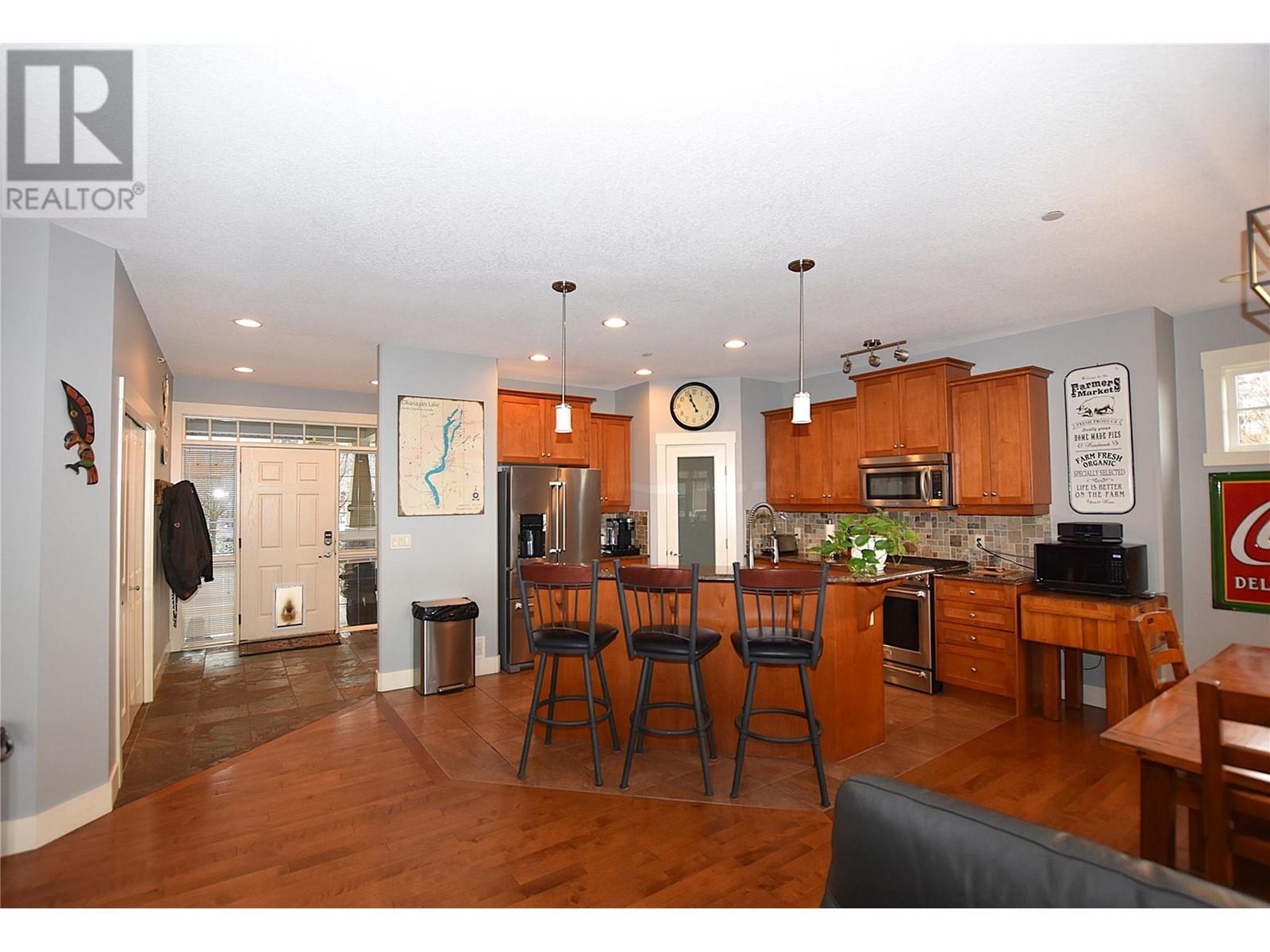 Property at 3721 Razorback Court image 3