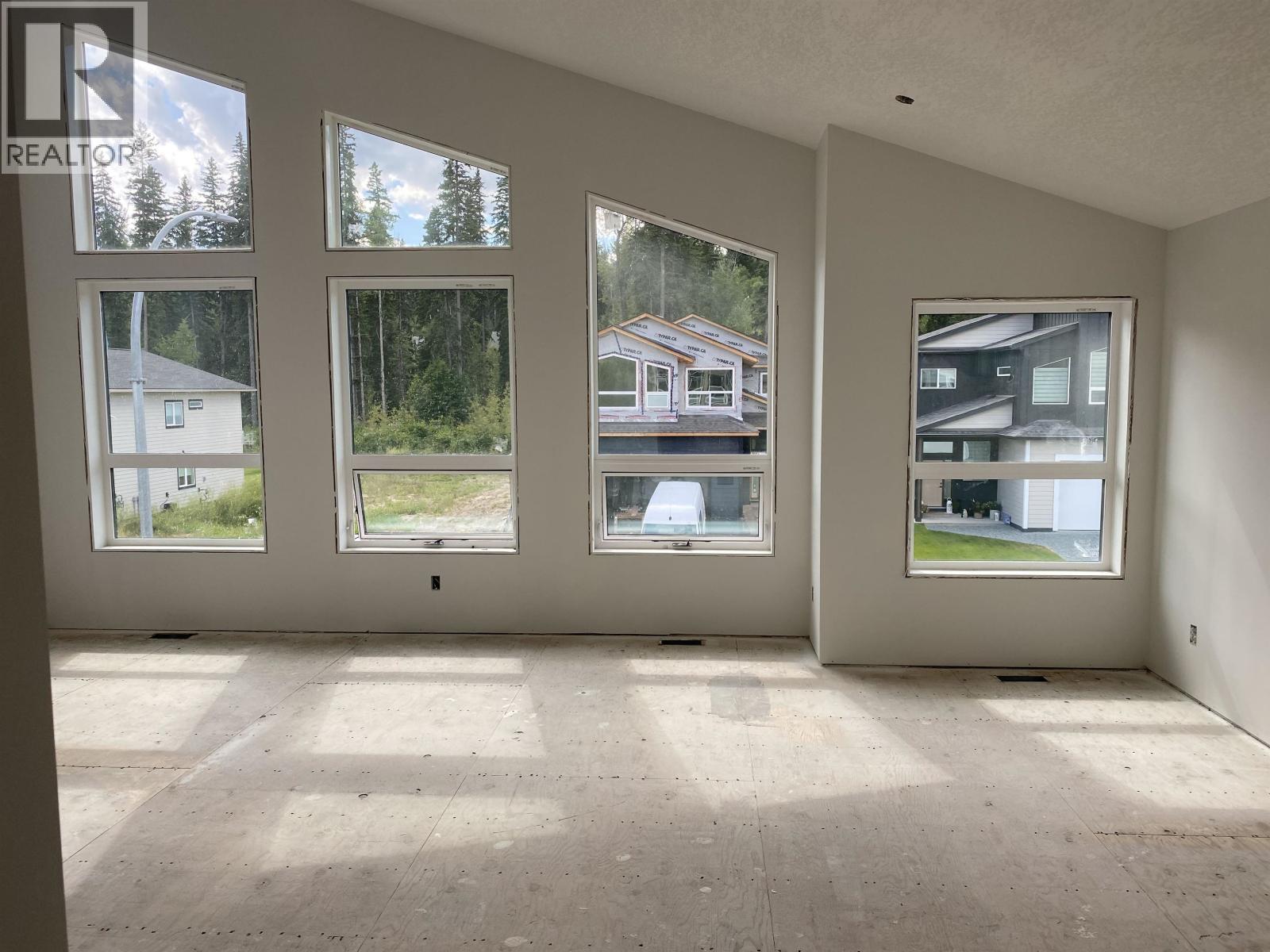 Property at 7278 FOXRIDGE AVENUE image 5