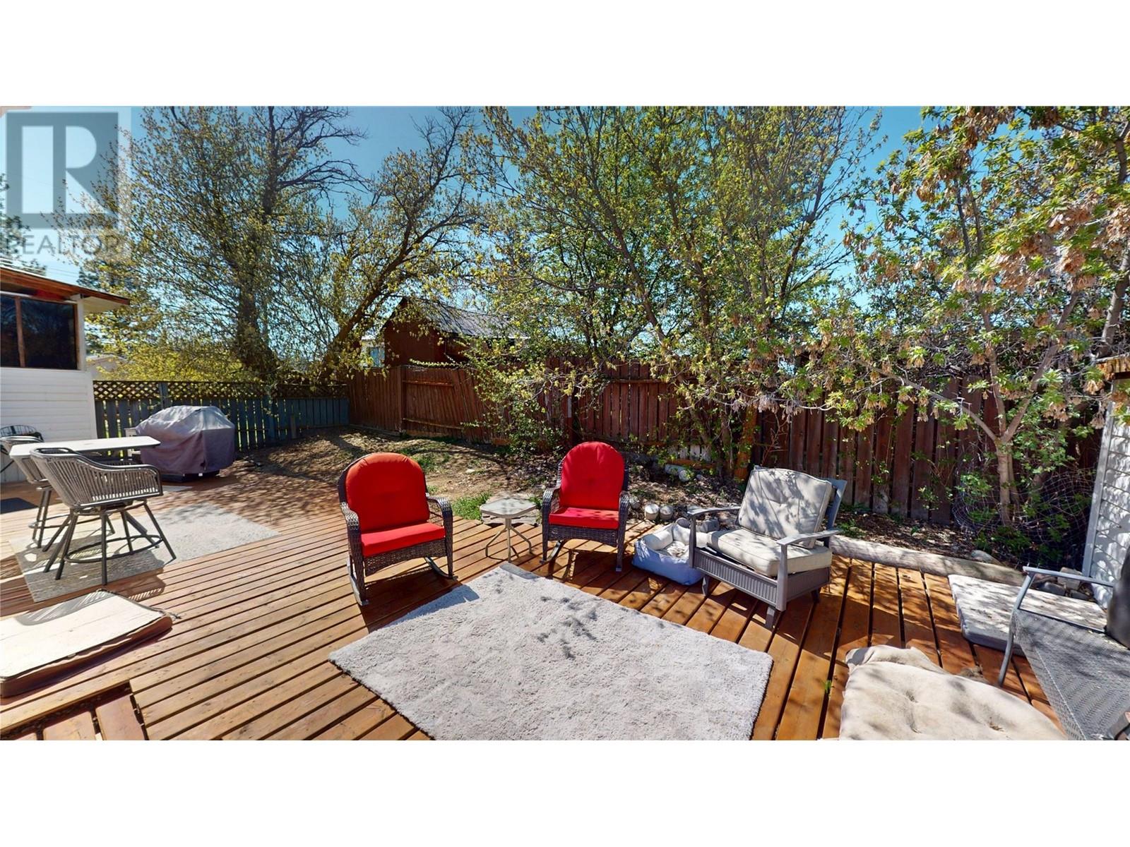 53 Little Van Horne Street S, Cranbrook, British Columbia  V1C 1Z7 - Photo 6 - 10342840