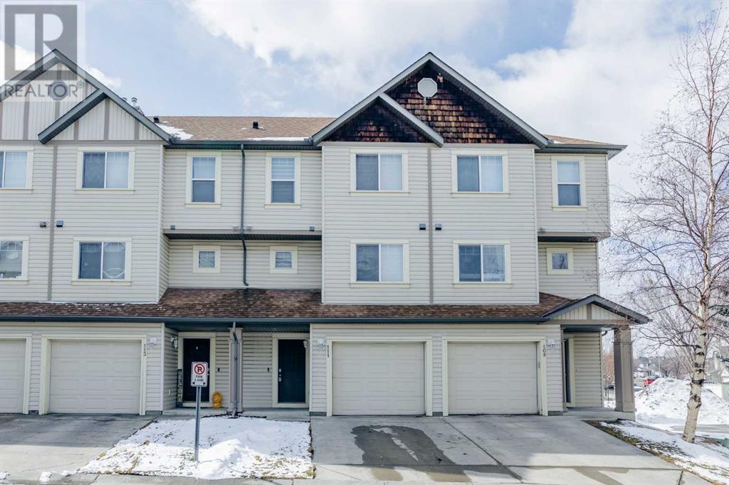 Property at 111 Copperfield Lane SE image 1