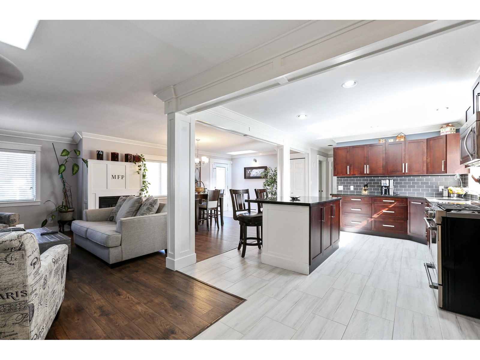 20770 39 Avenue, Langley, British Columbia  V3A 2V8 - Photo 6 - R2995037