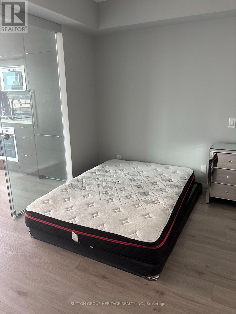 1815 - 155 Yorkville Avenue, Toronto, Ontario  M5R 1C4 - Photo 8 - C12122264