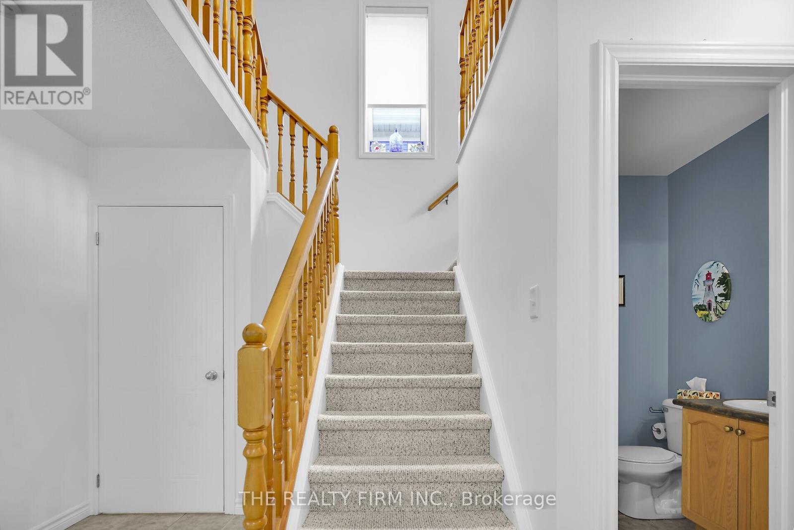 546 Cudmore Crescent, London South, Ontario  N6M 1M4 - Photo 13 - X12124614