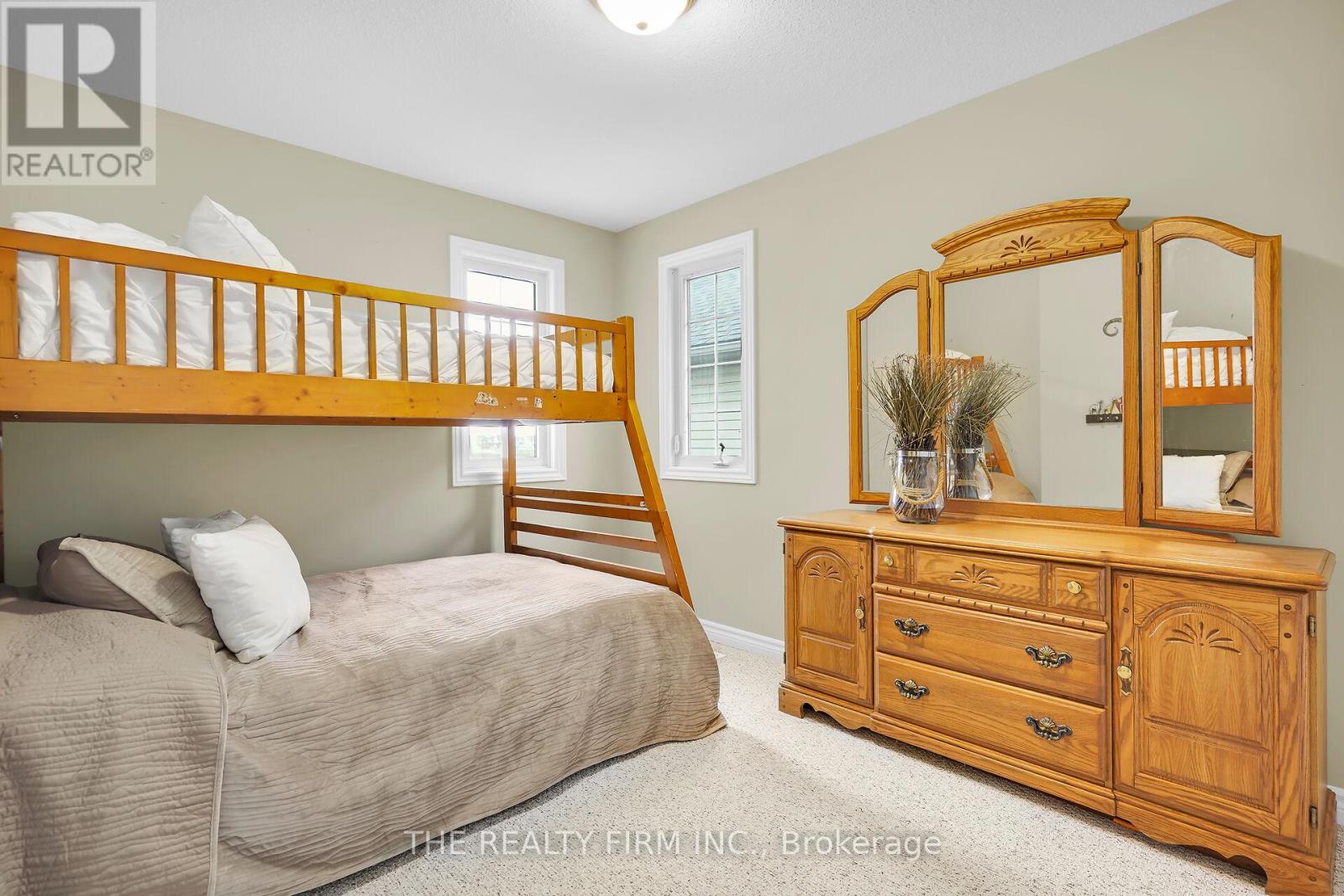 546 Cudmore Crescent, London South, Ontario  N6M 1M4 - Photo 18 - X12124614