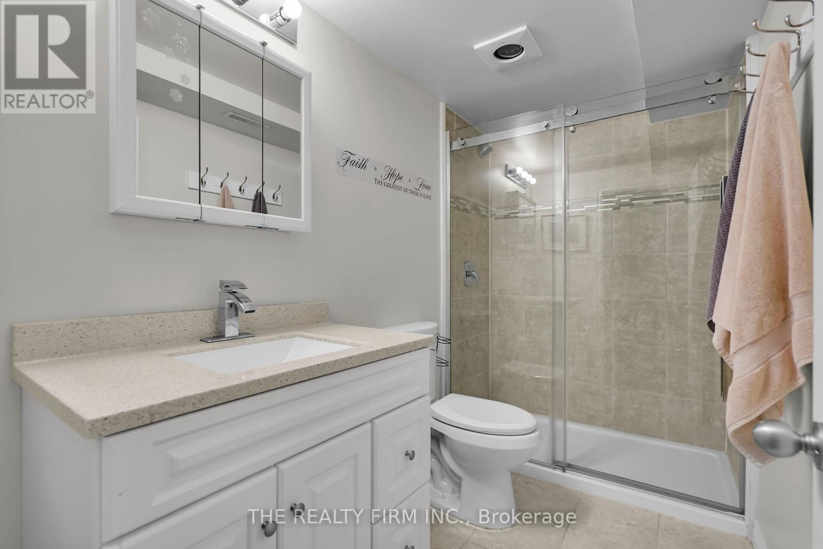 546 Cudmore Crescent, London South, Ontario  N6M 1M4 - Photo 25 - X12124614