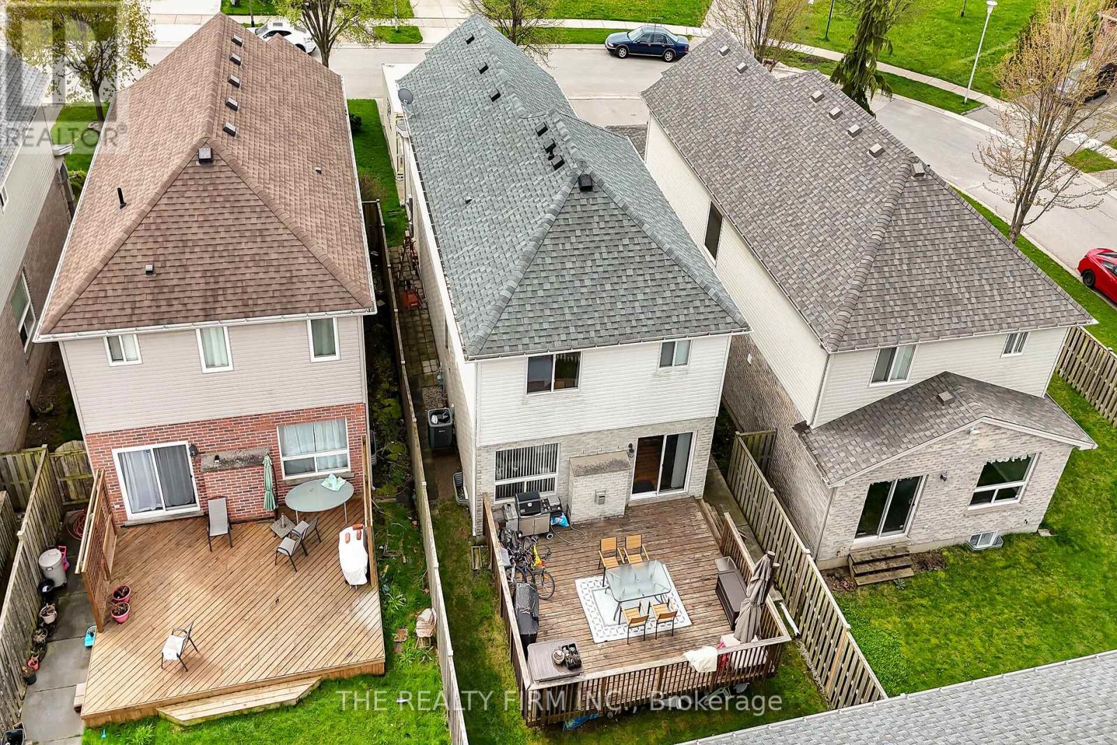 546 Cudmore Crescent, London South, Ontario  N6M 1M4 - Photo 30 - X12124614