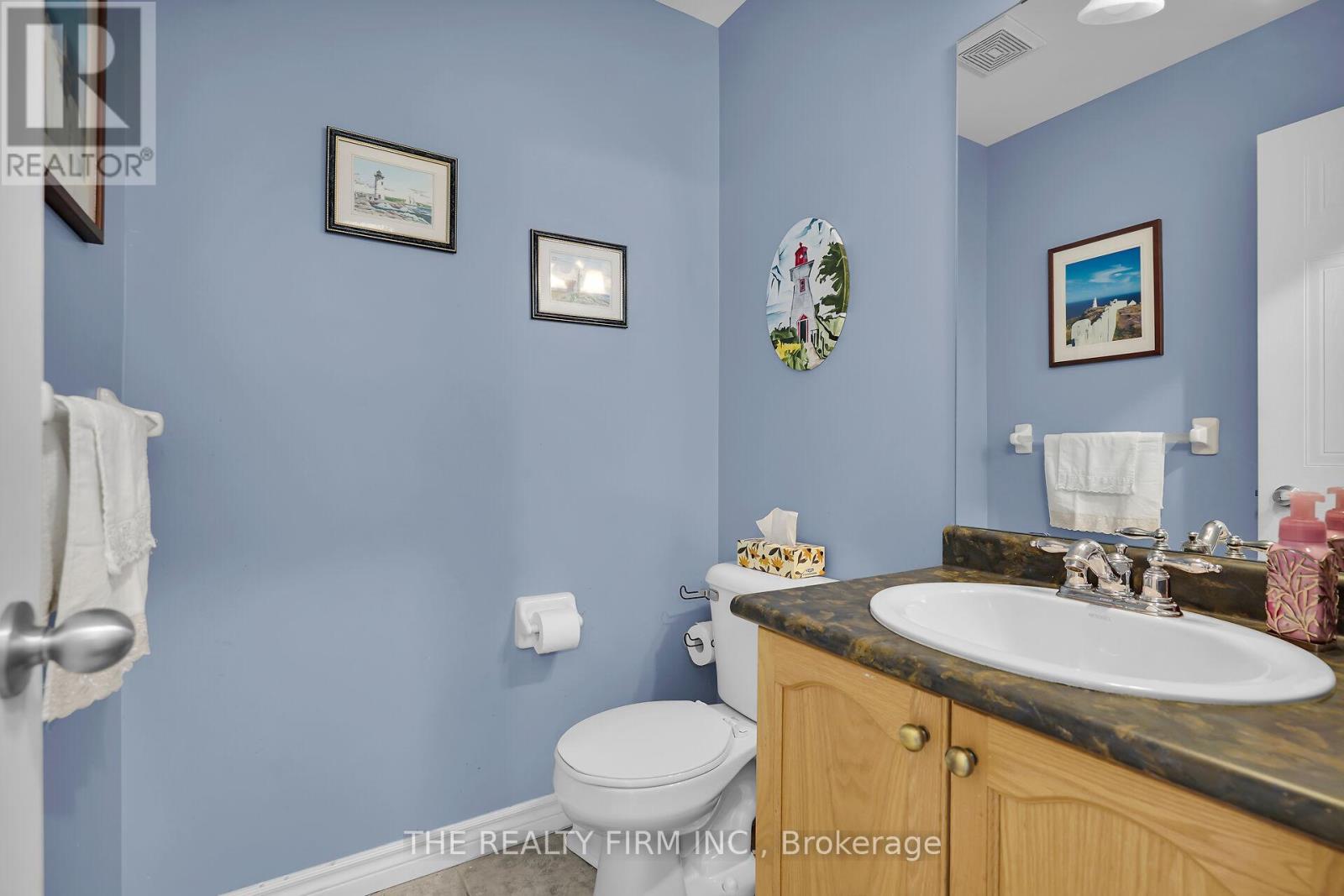546 Cudmore Crescent, London South, Ontario  N6M 1M4 - Photo 4 - X12124614
