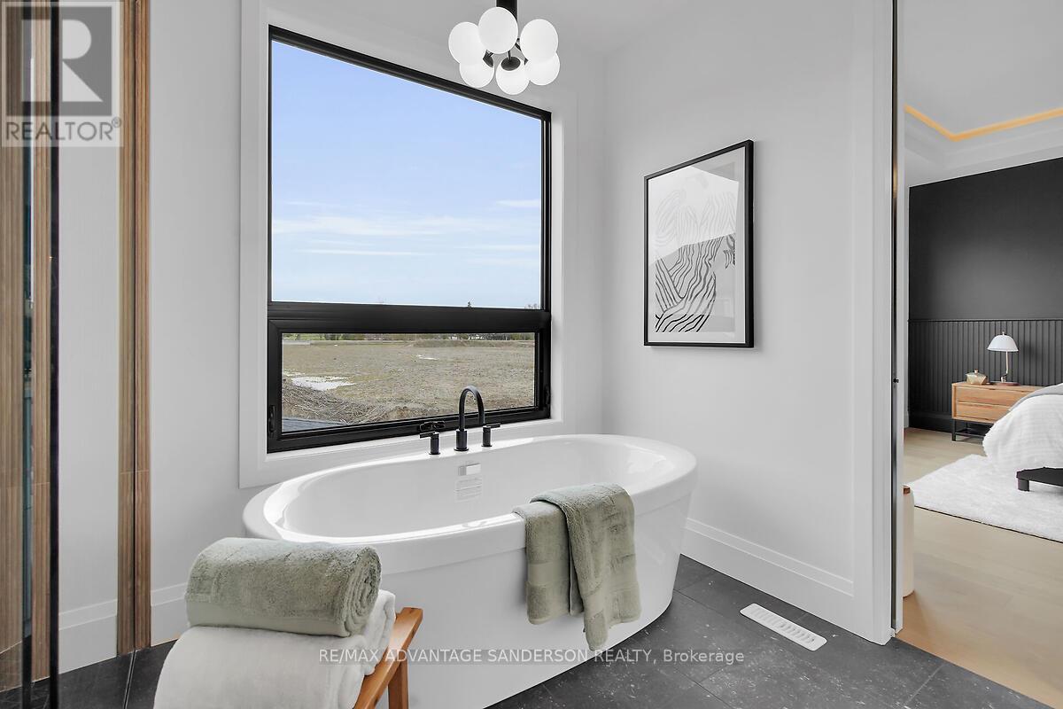 72 Arrowwood Path, Middlesex Centre (Ilderton), Ontario  N0M 2A0 - Photo 28 - X12124679