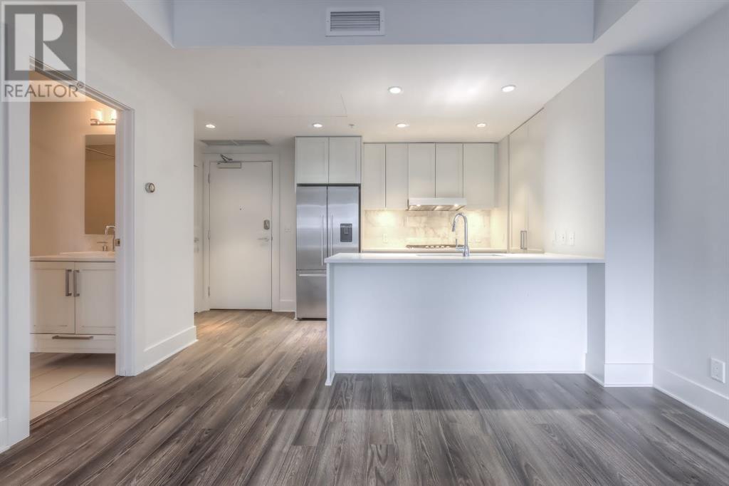 Property at 308, 46 9 Street NE image 4