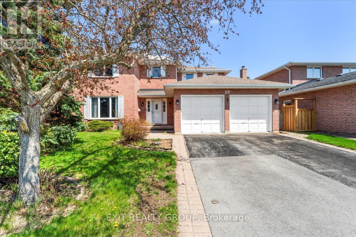 29 NORTHUMBERLAND BOULEVARD, Quinte West, Ontario