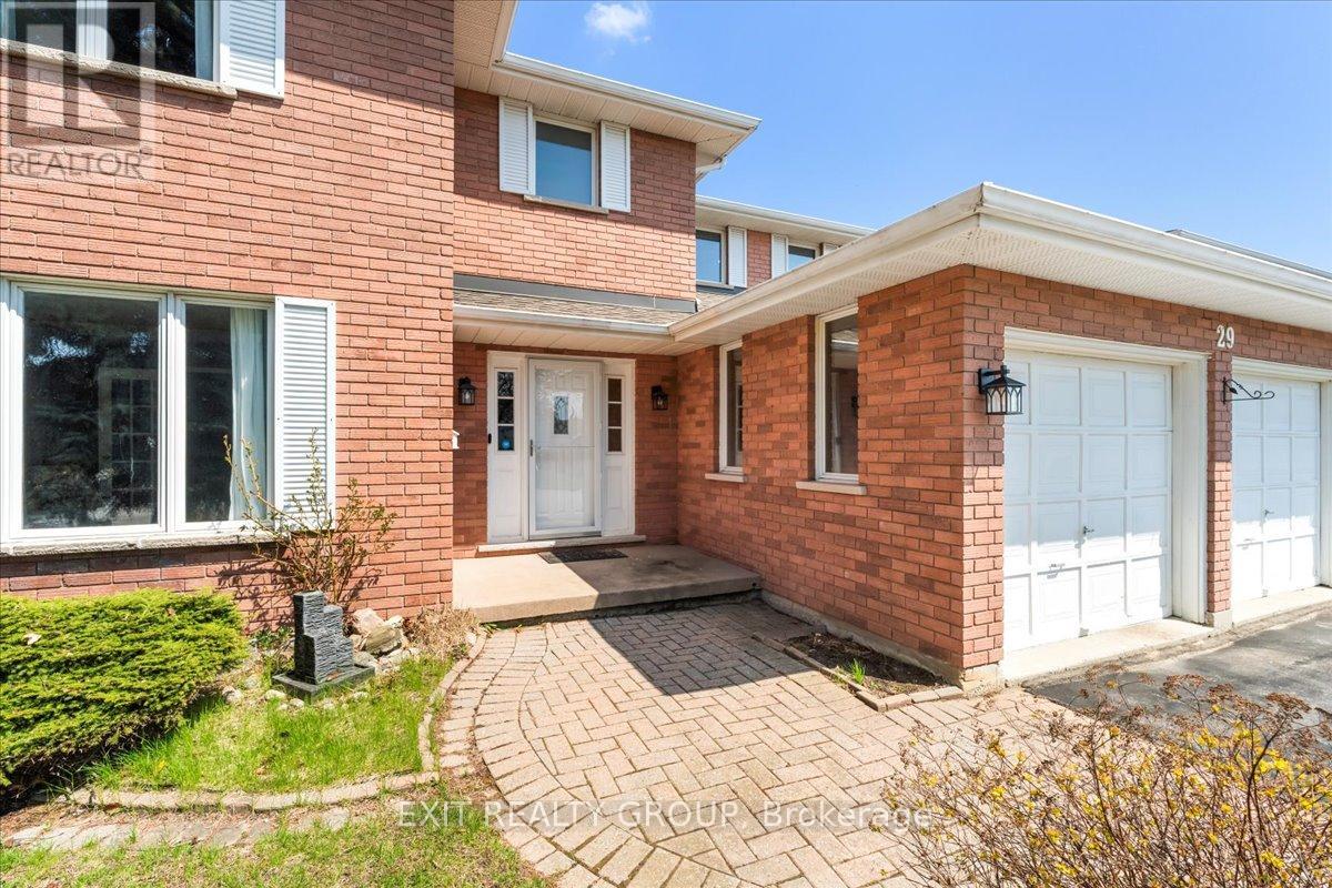 29 Northumberland Boulevard, Quinte West, Ontario  K8V 6L6 - Photo 3 - X12124747