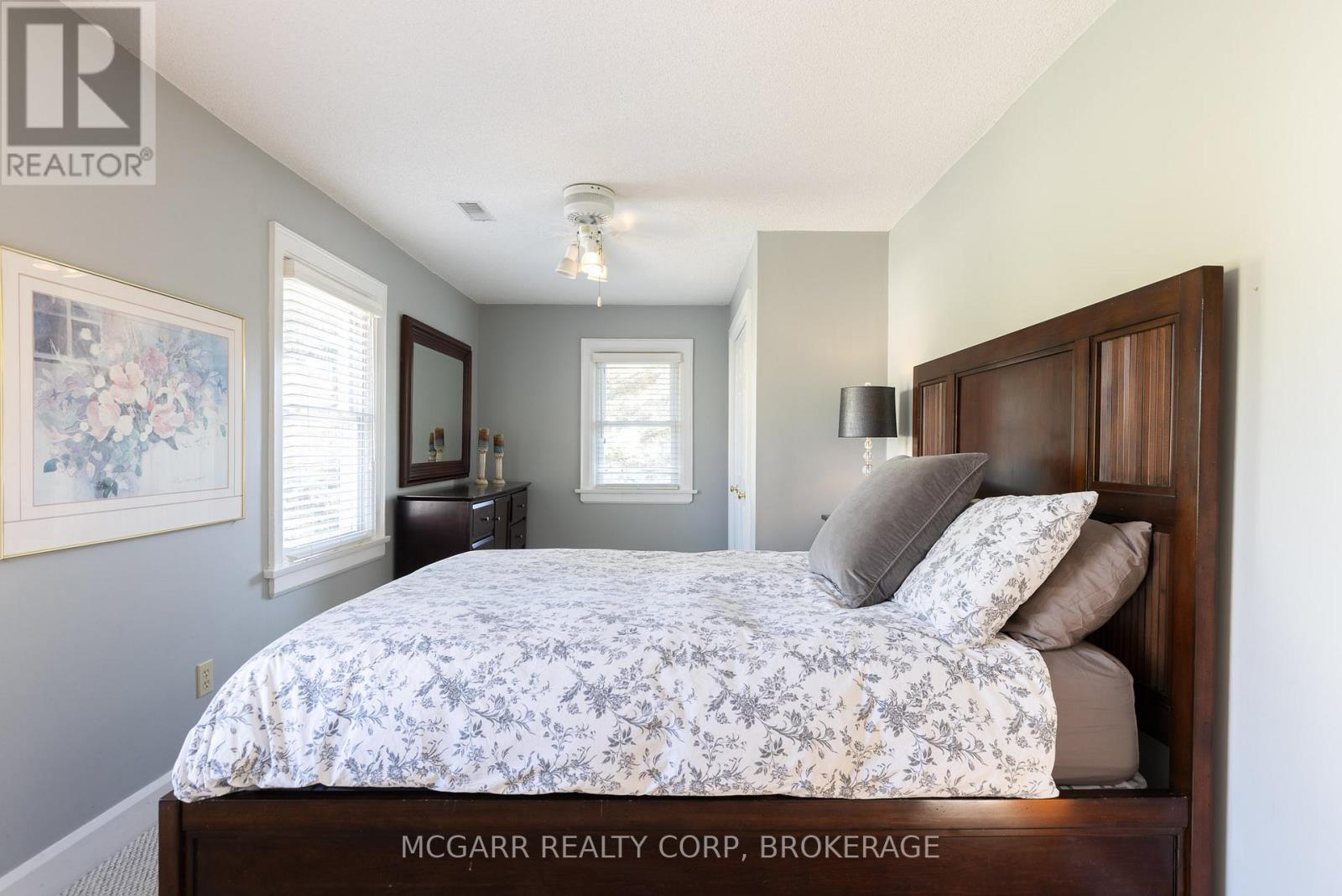 62 Hillcrest Avenue, St. Catharines (Old Glenridge), Ontario  L2R 4Y1 - Photo 26 - X12124752