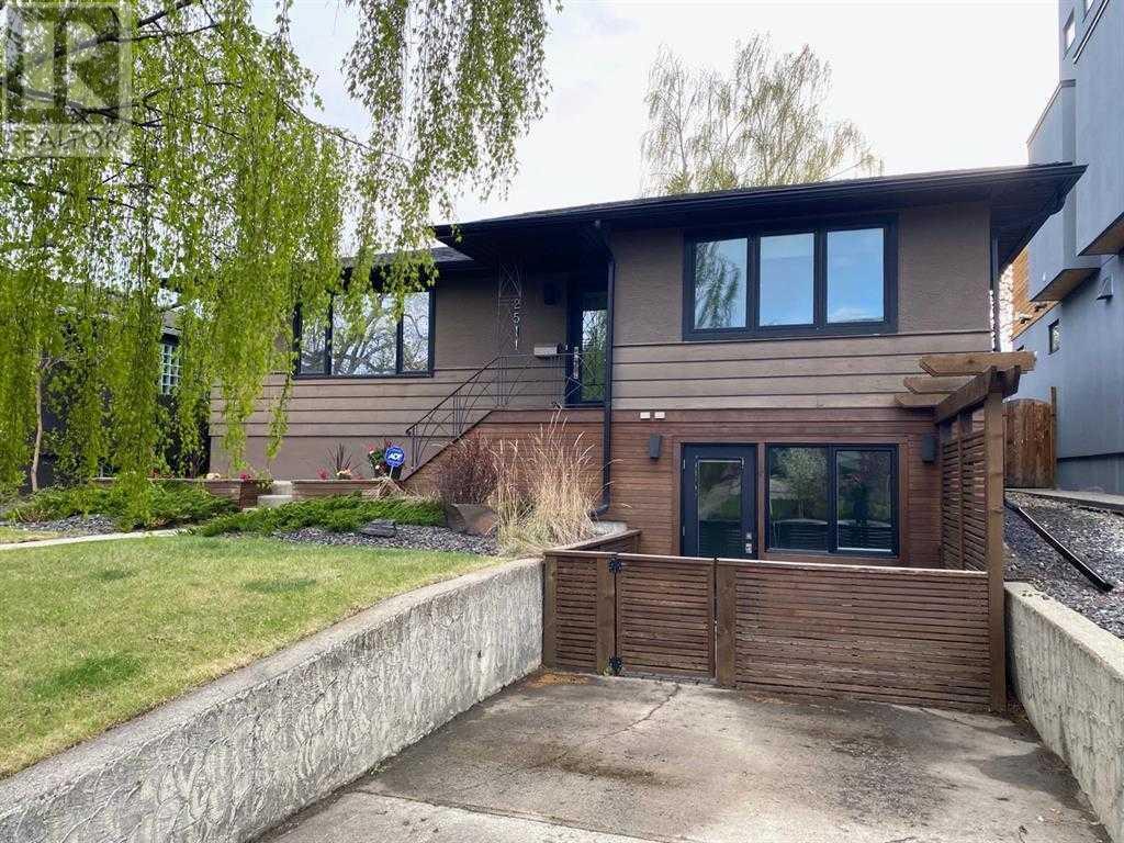 Property at 2511 19A Street SW image 3