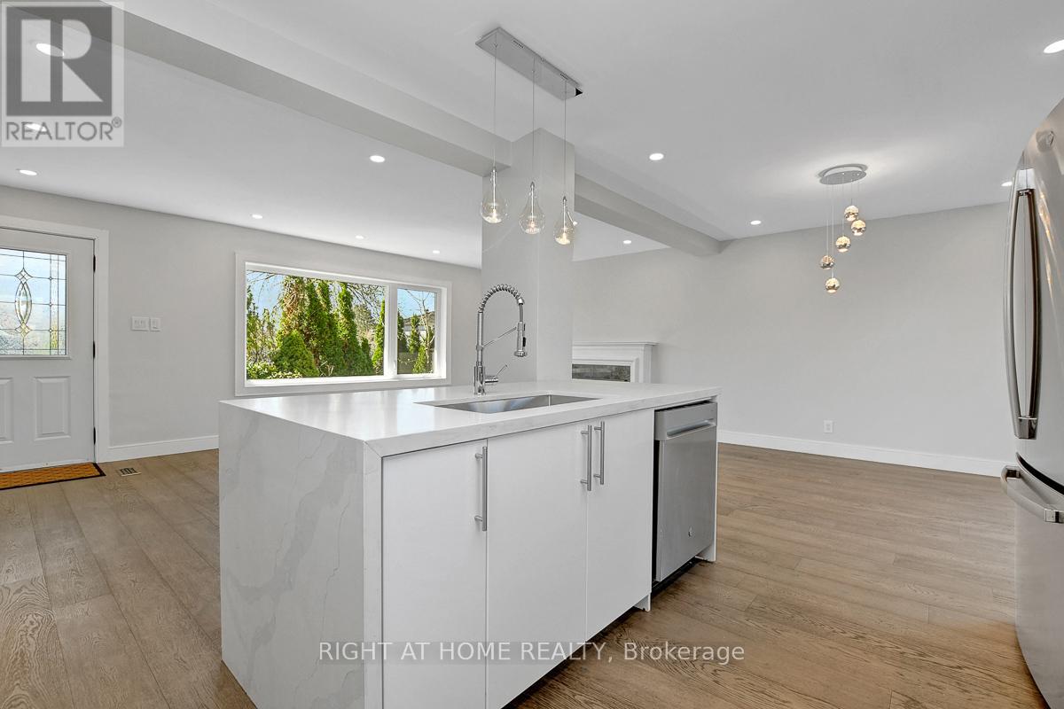 81 Canter Boulevard, Ottawa, Ontario  K2G 2M4 - Photo 14 - X12124680