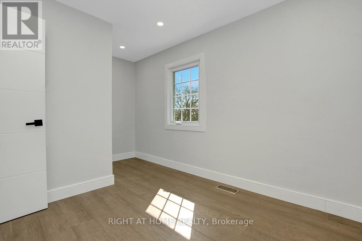 81 Canter Boulevard, Ottawa, Ontario  K2G 2M4 - Photo 37 - X12124680