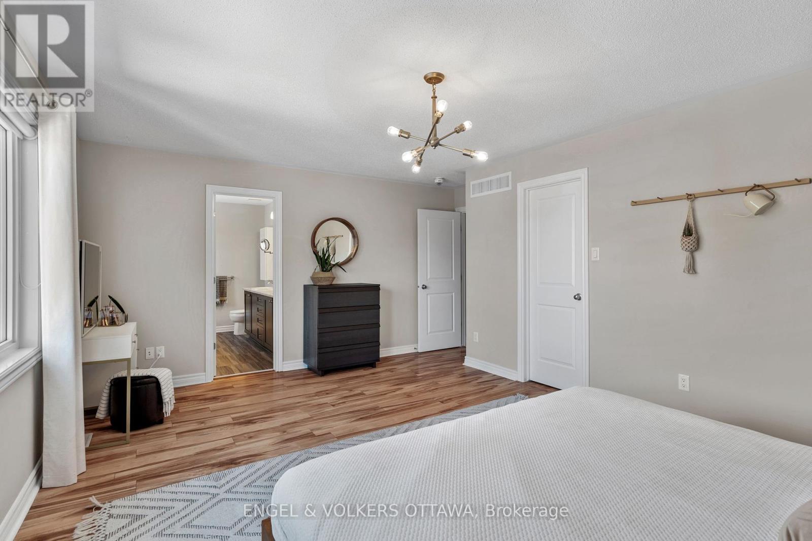 6333 Renaud Road, Ottawa, Ontario  K1W 0J4 - Photo 21 - X12124685