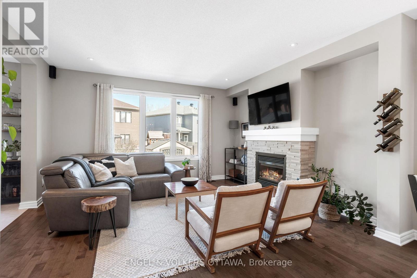 6333 Renaud Road, Ottawa, Ontario  K1W 0J4 - Photo 9 - X12124685