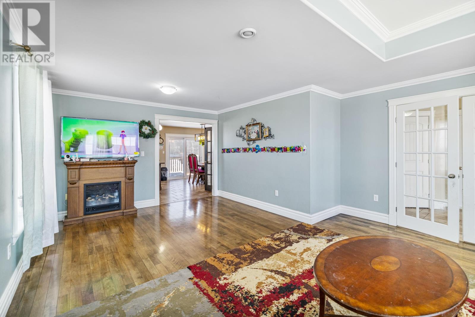Property at 10 Gordon Gay Drive image 3
