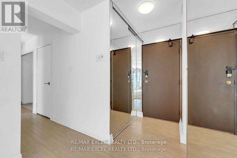 603 - 2500 Bridletowne Circle S, Toronto (L'amoreaux), Ontario  M1W 2V6 - Photo 4 - E12124571