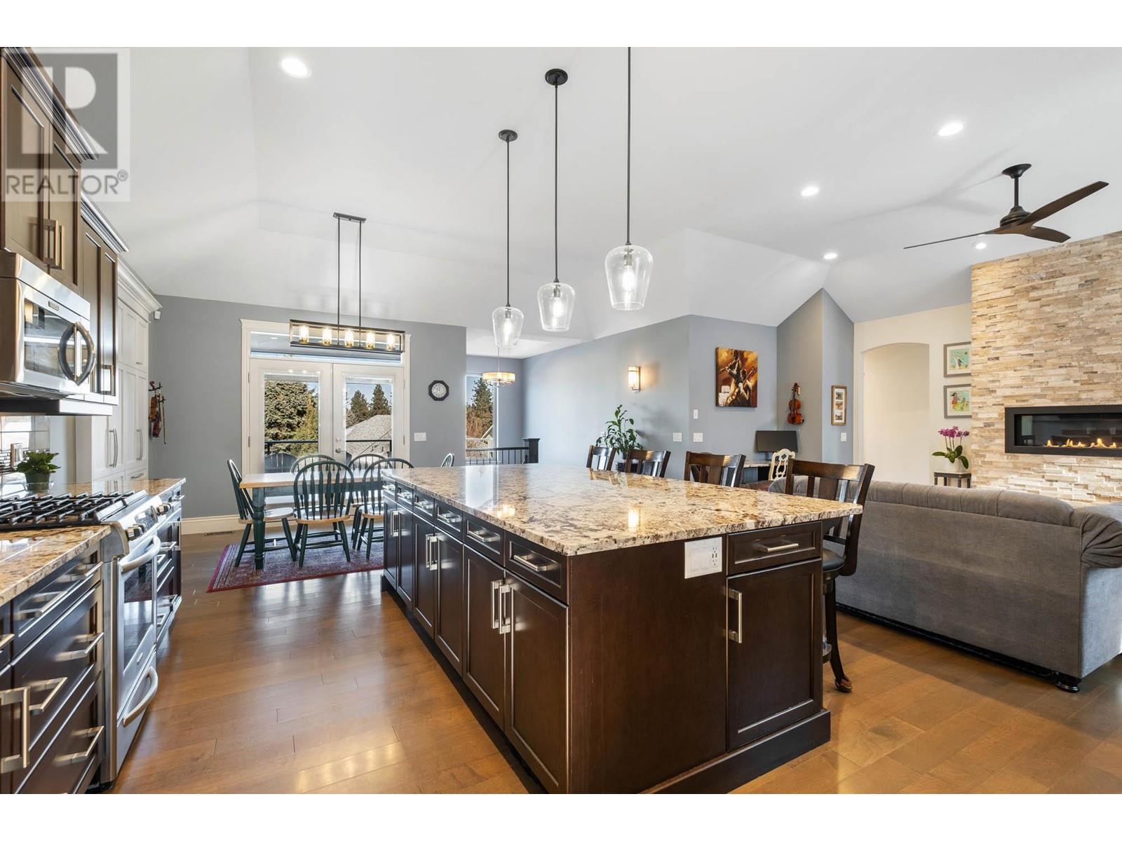 Property at 3920 Gallaghers Circle image 3