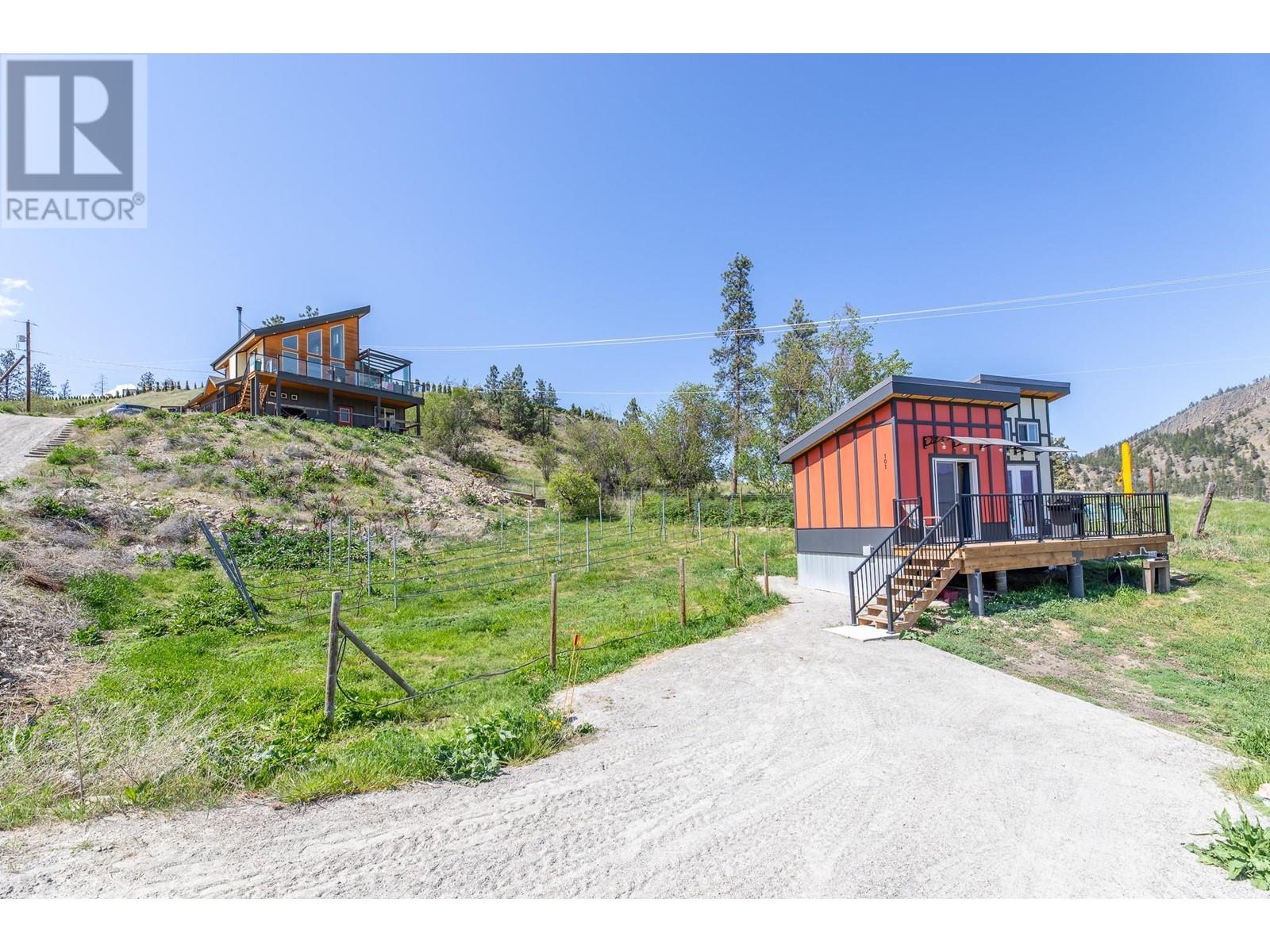 9003 Gilman Road, Summerland, British Columbia  V0H 1Z2 - Photo 3 - 10346338