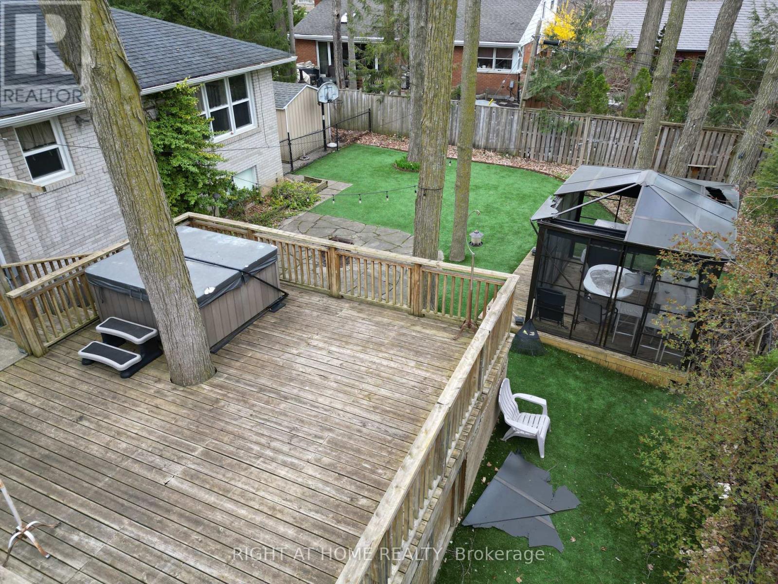 190 Beechwood Crescent, Newmarket, Ontario  L3Y 1W3 - Photo 21 - N12124543