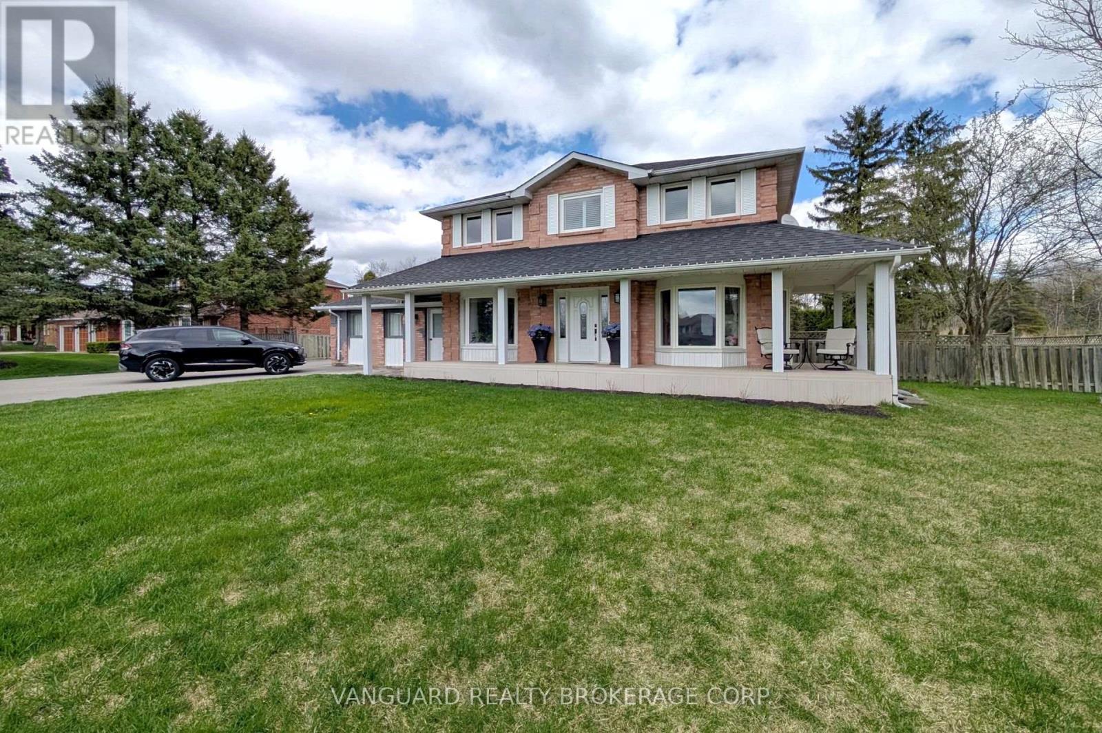 Property at 3 WEEDON COURT image 2