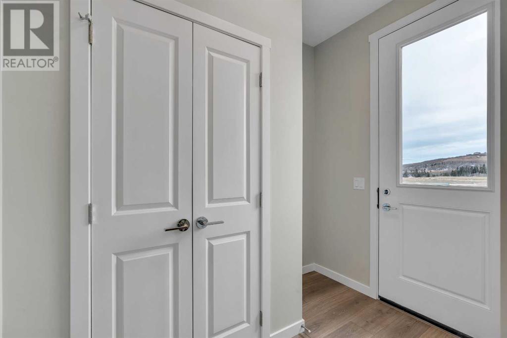 Property at 31 Creekview Common SW image 3