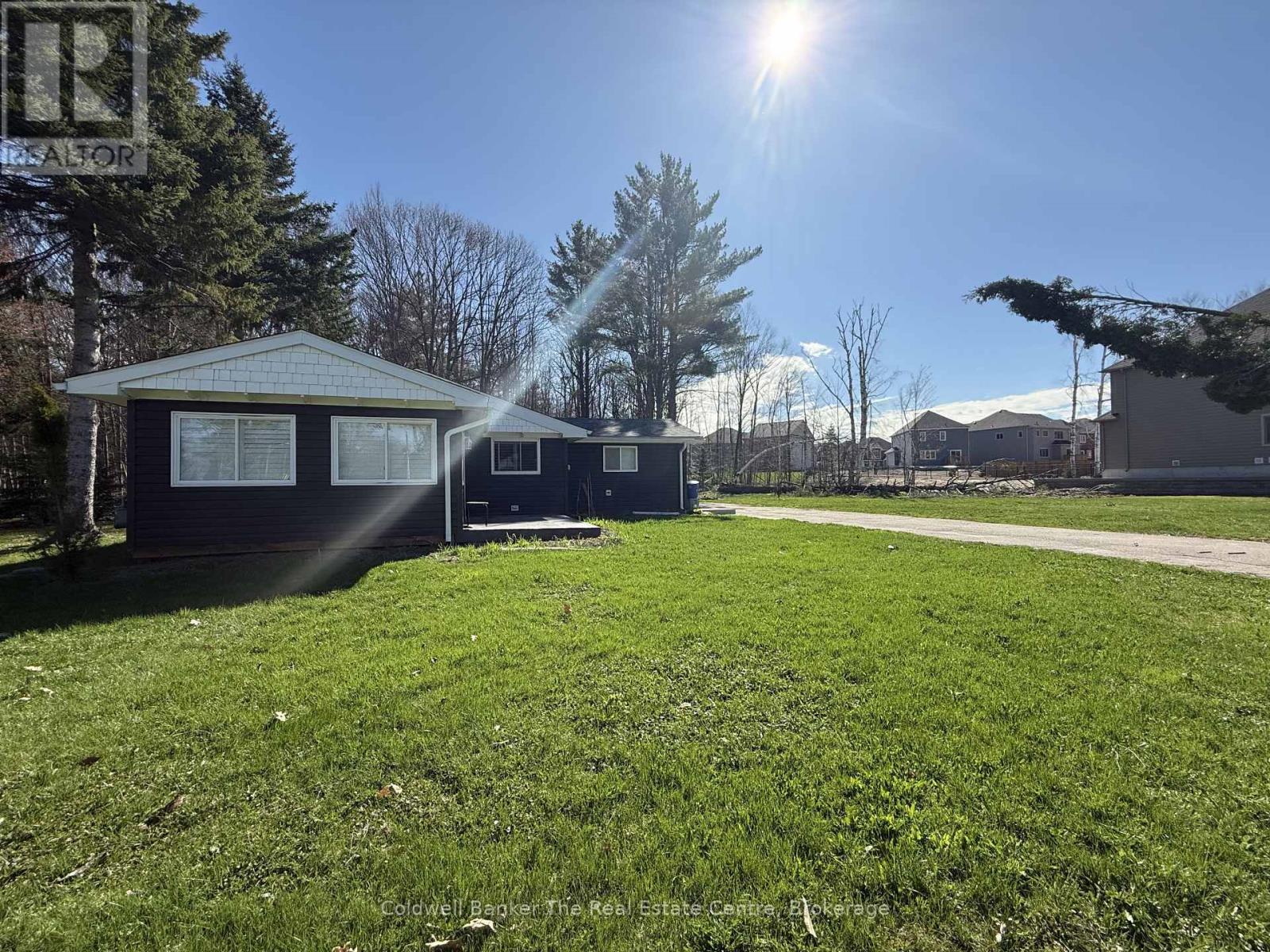 Property at 460 WELLINGTON STREET image 2