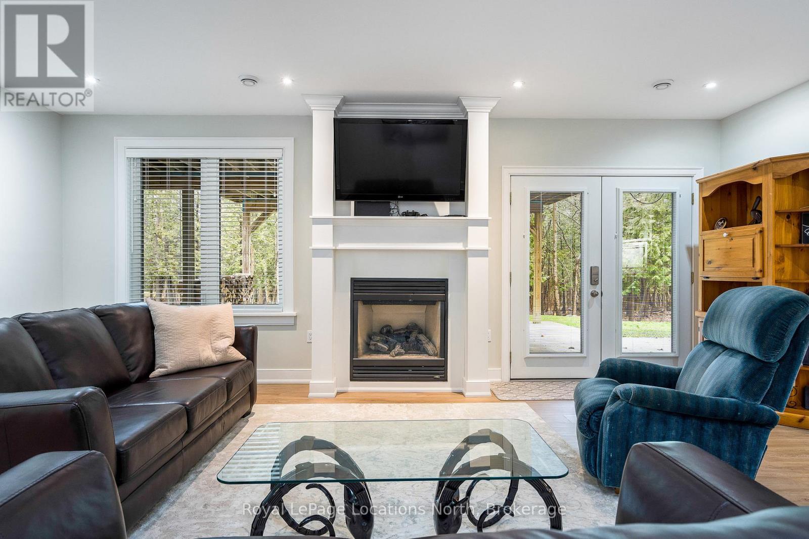 177 Harbour Beach Drive, Meaford, Ontario  N4L 1W5 - Photo 36 - X12124653